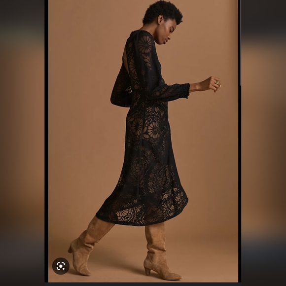 Anthropologie Farm Rio Black Floral Midi Dress - Picture 2 of 6